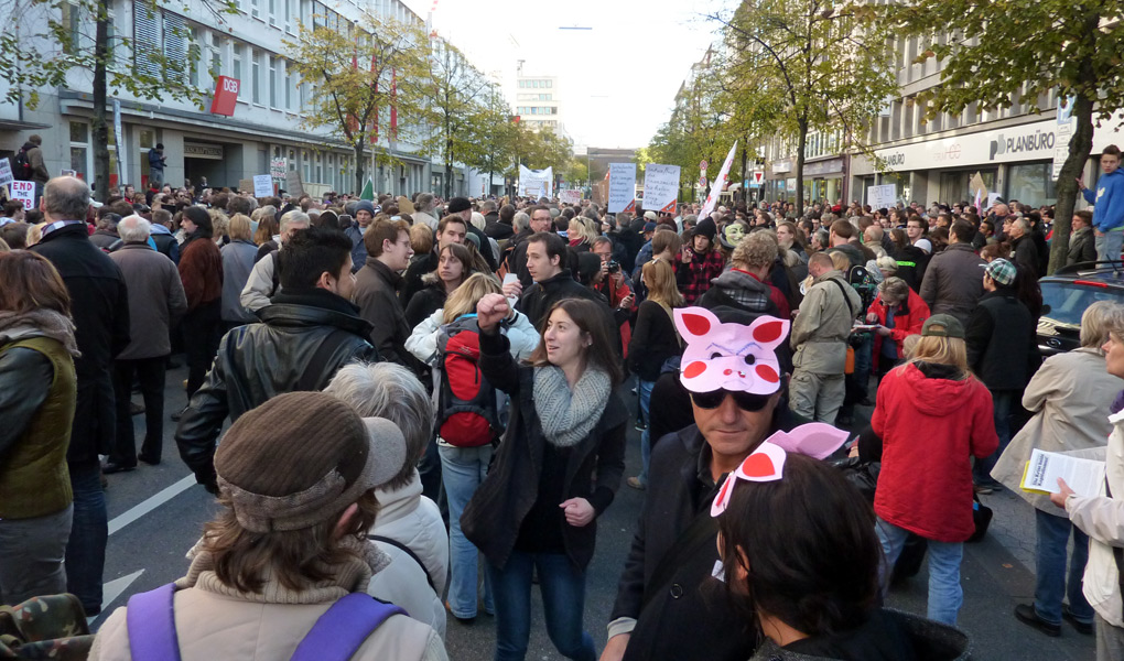 Occupy Düsseldorf Bild der Demo vom 15.10.2011