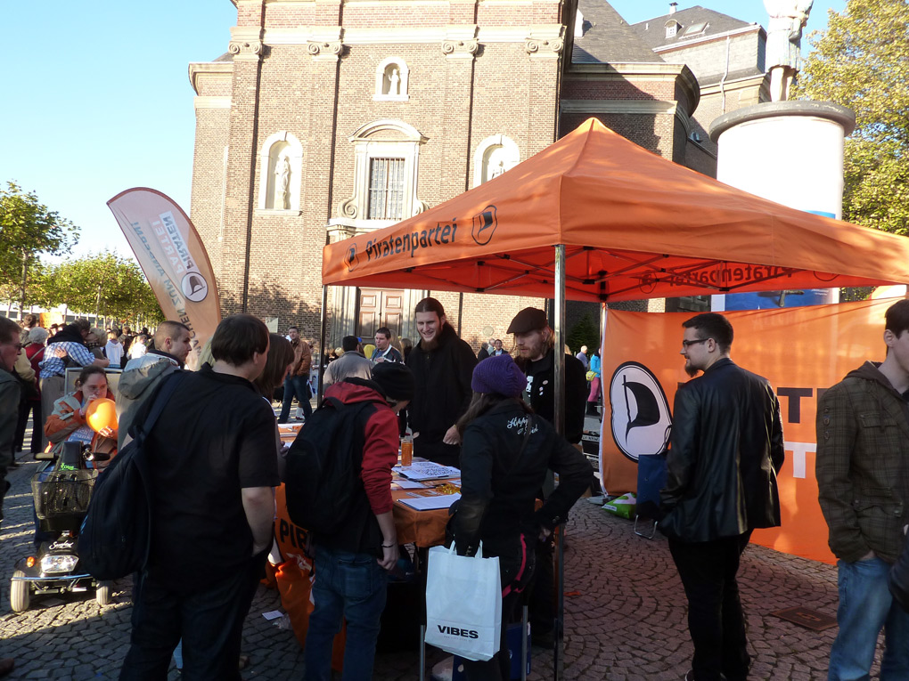 Infostand Japantag Düsseldorf 15.10.2011