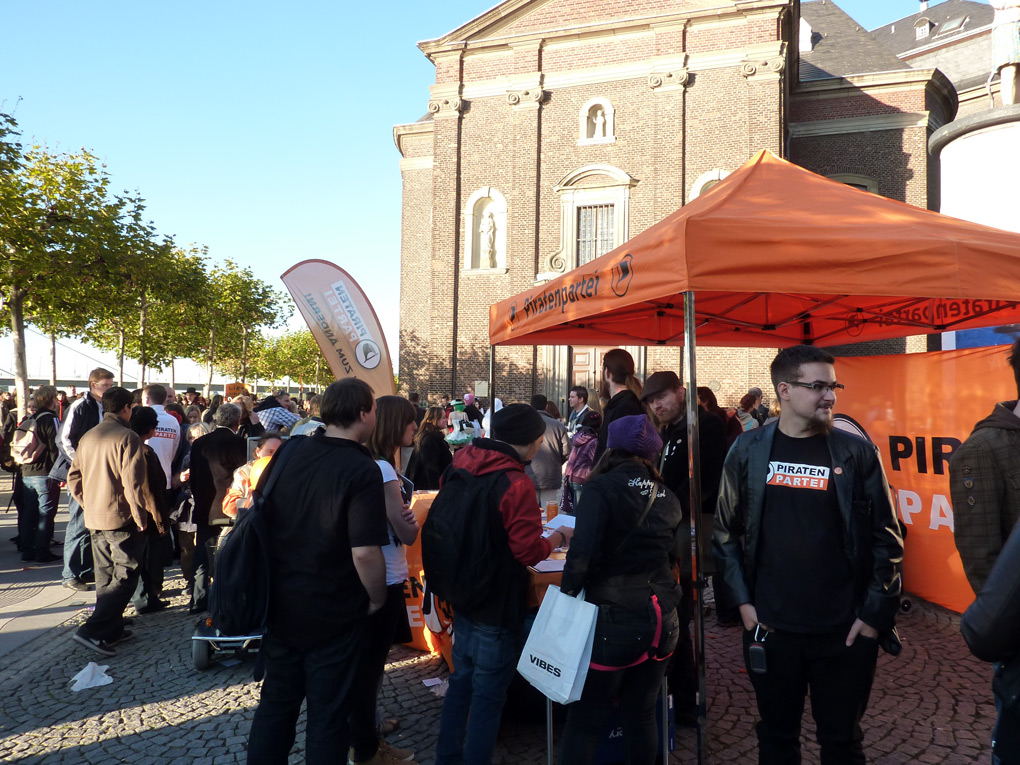 Infostand Japantag Düsseldorf 15.10.2011